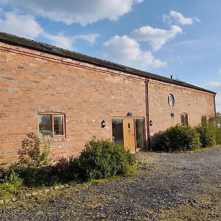 Mile House Barn Bed & Breakfast Nantwich Εξωτερικό φωτογραφία
